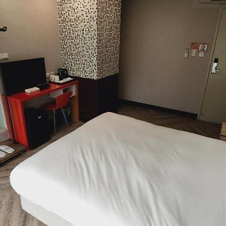טאיפיי Ximen Garden Inn מראה חיצוני תמונה