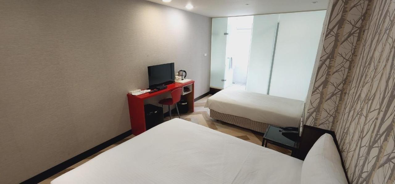 טאיפיי Ximen Garden Inn מראה חיצוני תמונה
