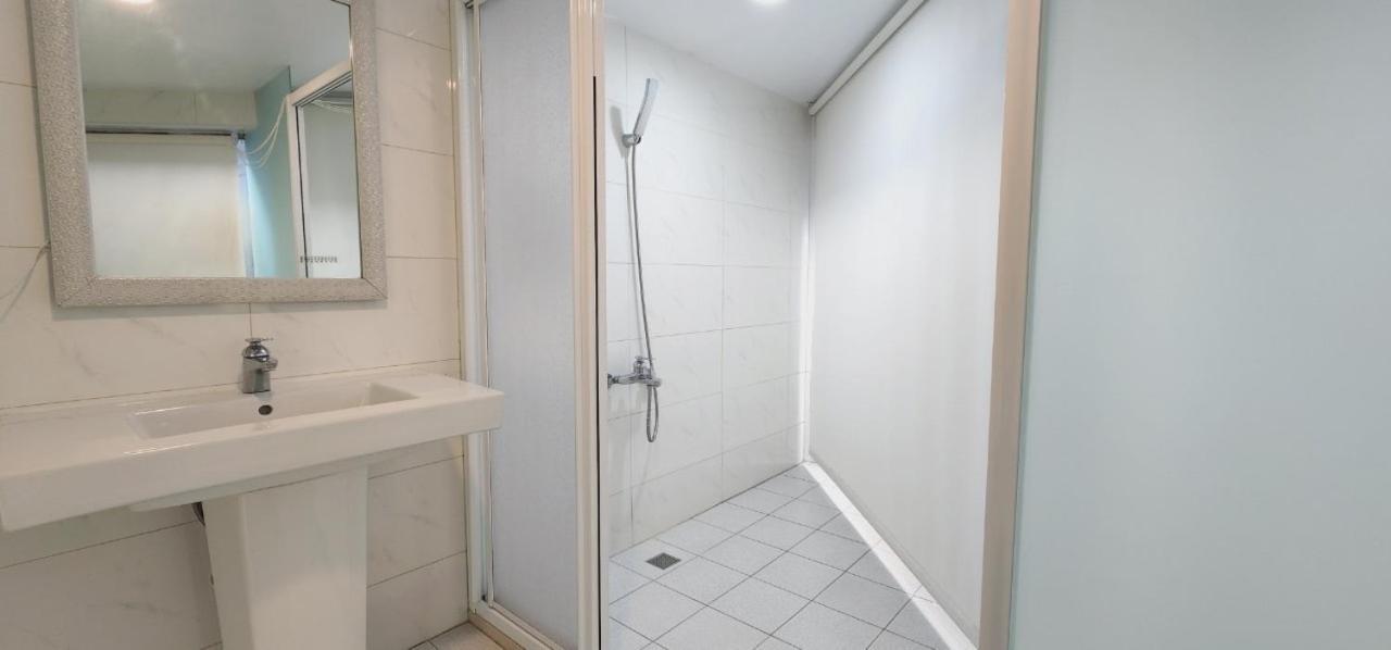 טאיפיי Ximen Garden Inn מראה חיצוני תמונה