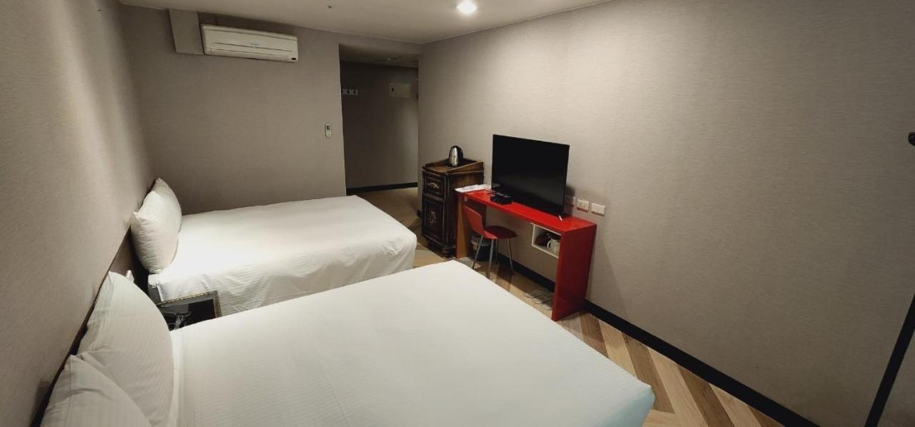 טאיפיי Ximen Garden Inn מראה חיצוני תמונה